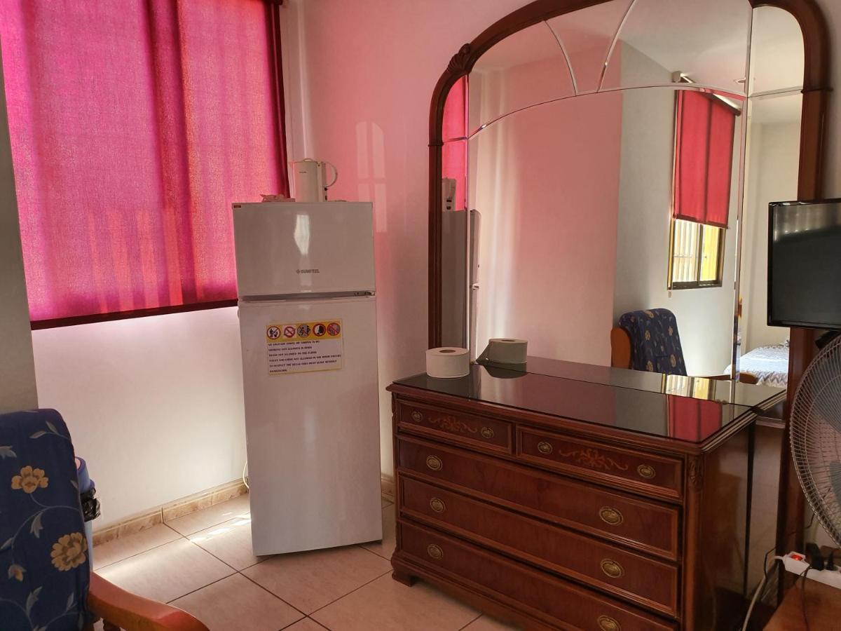 Doramas Private Rooms Shared Toilet 普拉亚戴尔雷安格莱斯 外观 照片